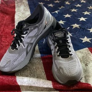 Mens Asias gel-nimbus 21 size 13